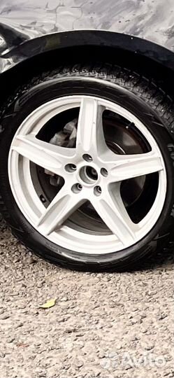 R17 Goodyear Ultra Grip Ice Arctic 2 215/50, PCD 5x105 DIA 56.6