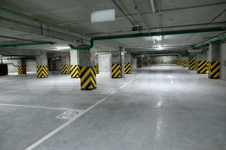 Машиноместо, 11 м²