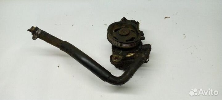 Насос гидроусилителя руля Nissan Primera (P11)