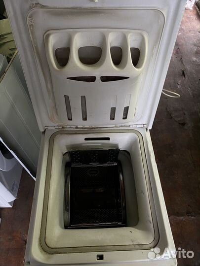 Стиральная машина с вертикальной загрузкой