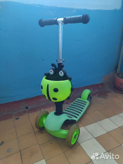 Самокат детский с родительской ручкой