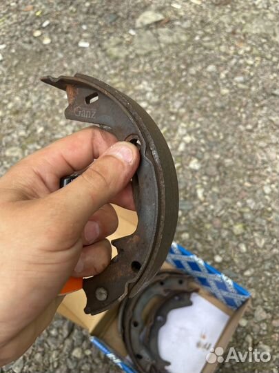 Колодки ручника киа церато 2009-2013