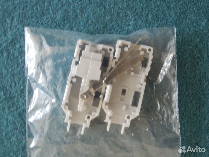 Плинты и Аксессуары к плинтам