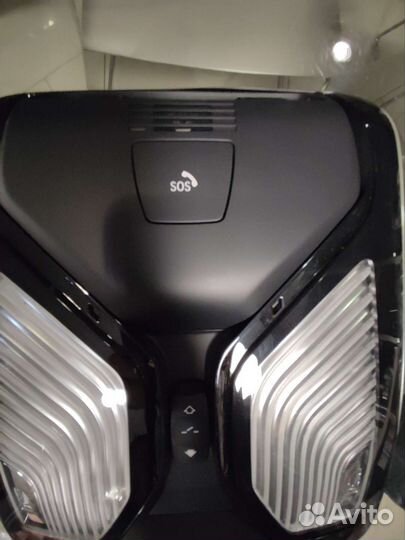 Плафон освещения и управления люком BMW G32