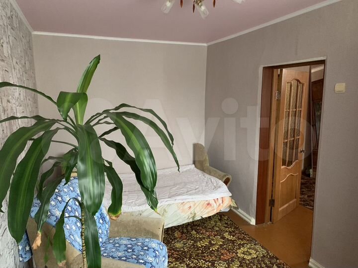 2-к. квартира, 43 м², 1/2 эт.