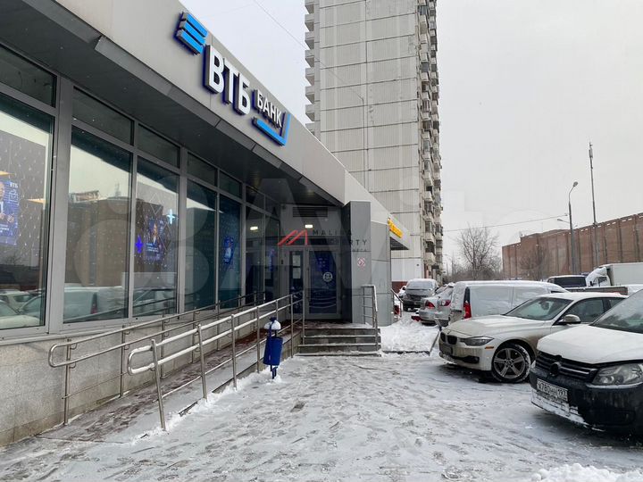 Продам торговое помещение, 357 м²