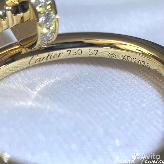 Кольцо гвоздь Cartier Juste un Clou 0.134ct