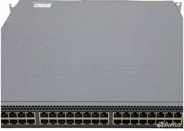 Коммутатор juniper QFX5100-48T-AFO/AFI