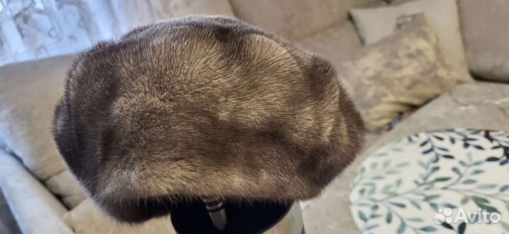 Берет женский норковый