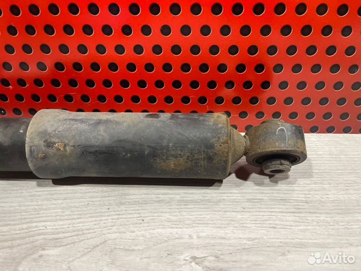 Амортизатор подвески задний Lexus Nx 300H Z10 2021