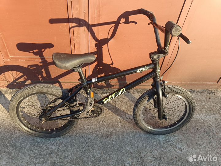 Bmx radio revo 16