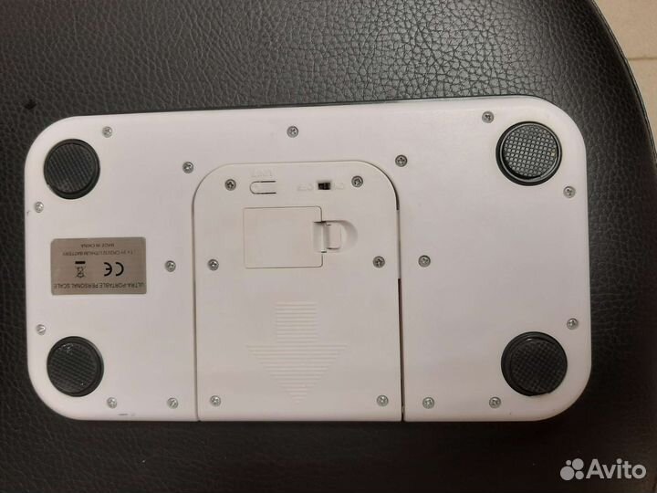 Весы напольные электронные