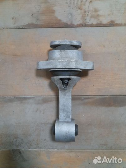 Нижняя опора подушка двигателя киа рио 3