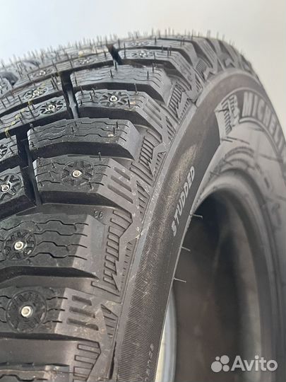 Michelin X-Ice North 4 SUV 305/35 R21 109T