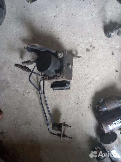 Kia ceed 1 ed блок абс