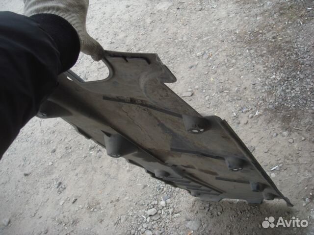 Тигуан Защита днища Правая VW Tiguan 2007-2011