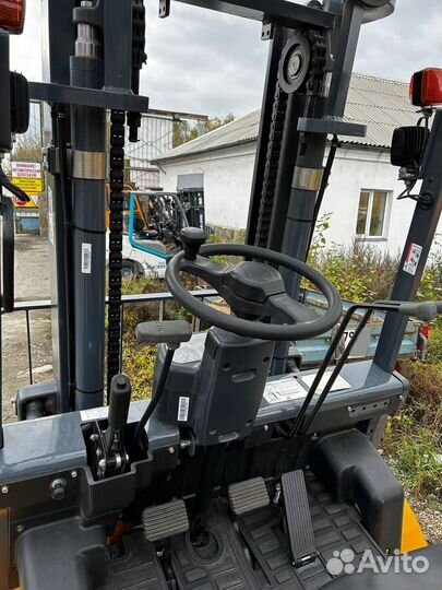 Вилочный погрузчик Aurora Forklift FD35T, 2023