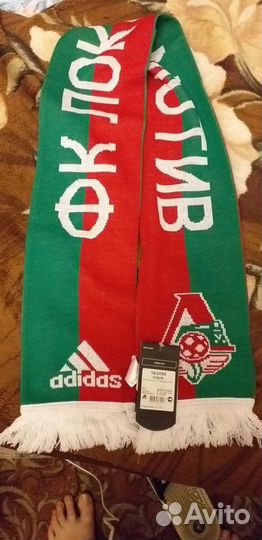 Шарф фирмы Адидас