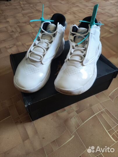 Jordan max aura 4 оригинал