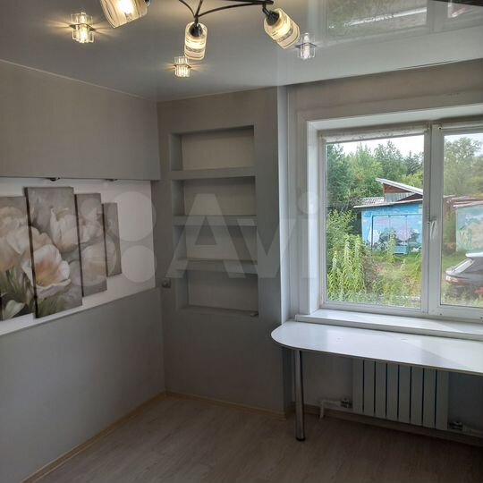 3-к. квартира, 61 м², 1/2 эт.