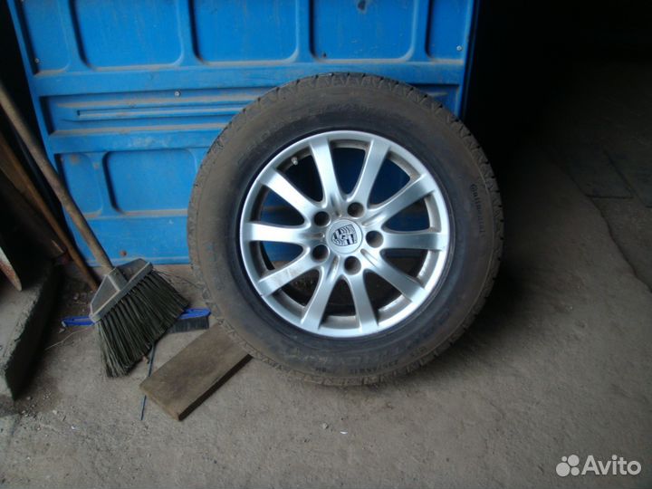 Колеса на Porsche Cayenne R17 Continental