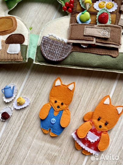 Книжка из фетра ручной работы (новая)