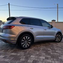 Volkswagen Touareg 3.0 AT, 2018, 127 800 км, с пробегом, цена 4 880 000 руб.