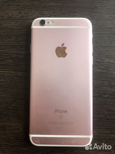 Телефон iPhone 6s