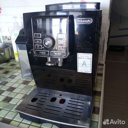 Кофемашина delonghi