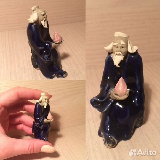 Фигурка монаха