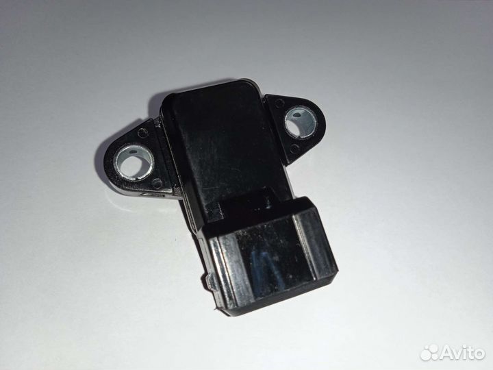 Датчик абсолютного давления в коллекторе