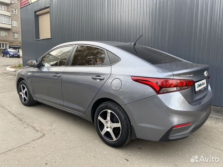 Hyundai Solaris 1.4 AT, 2018, 130 000 км