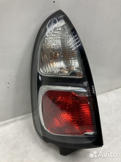 Фонарь задний левый Citroen C3 Picasso (дефект)