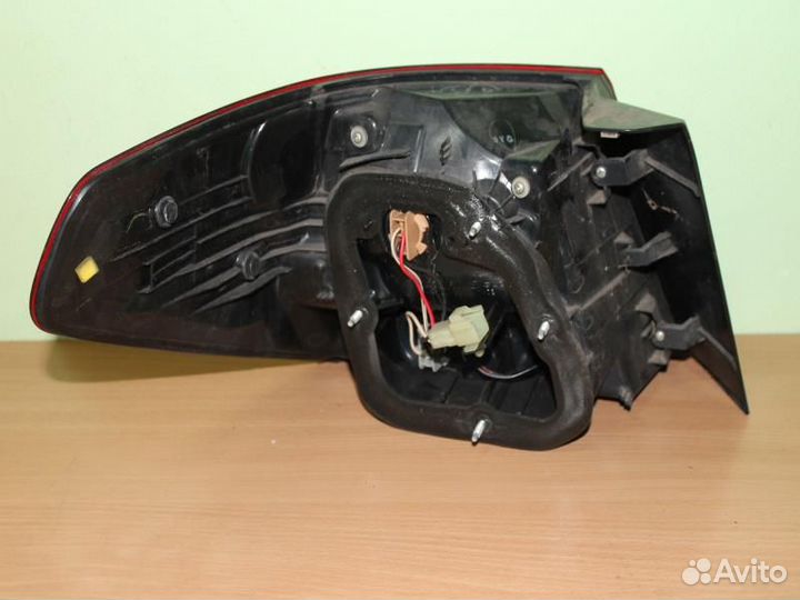 Стоп правый Субару Легаси BM9 220-20068 А939