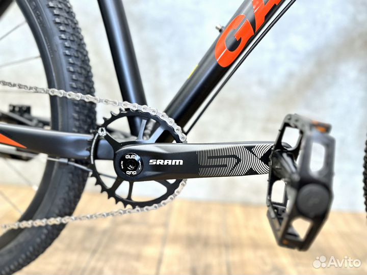 Велосипед Galaxy. Sram