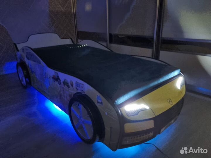 Кровать машинка с подсветкой