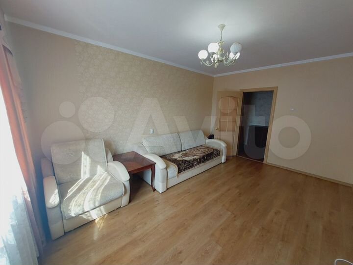 2-к. квартира, 52 м², 6/9 эт.