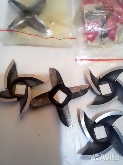 Ножи и решетки для мясорубки новые