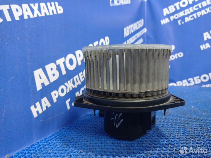 Моторчик печки Chevrolet Aveo T200 хэтчбек F14D3