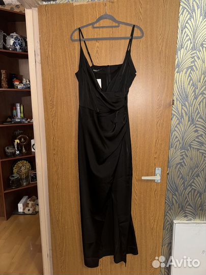 Вечернее платье 48 размер новое