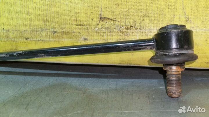 Стойка стабилизатора передняя Kia Cerato YD 1.6