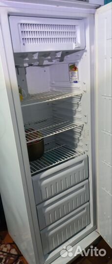 Морозильная камера в отличном состоянии