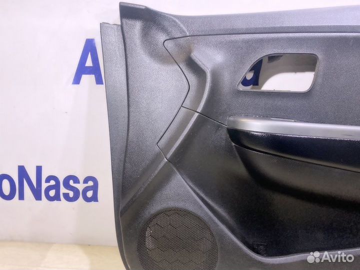 Обшивка двери передняя правая Kia Rio 3 седан 1.4