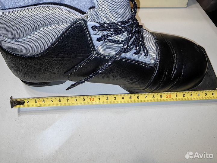 Лыжные ботинки 39-40 размер