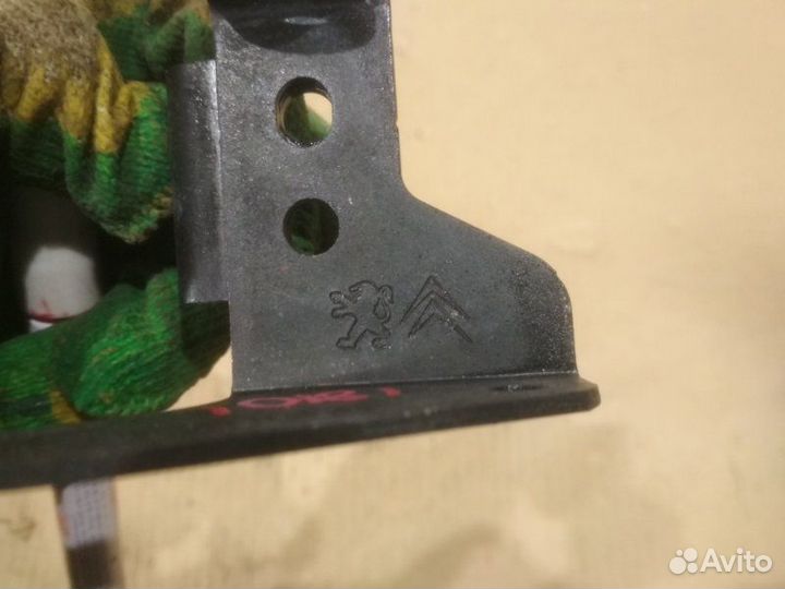 Кронштейн гидроусилителя Citroen Berlingo 2G 1.6