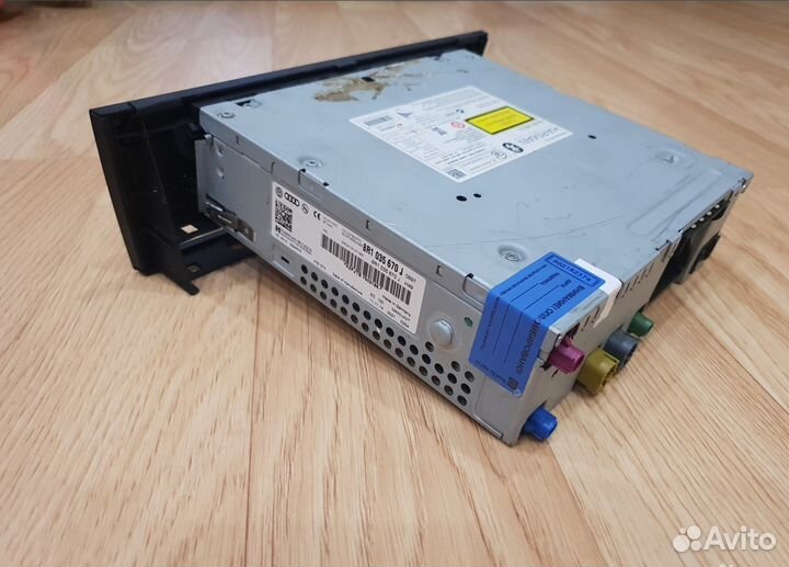 Блок навигации A4 A5 Q5 MMI 3G plus 8R1035670