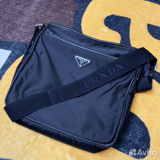 Prada nylon messenger bag прада сумка