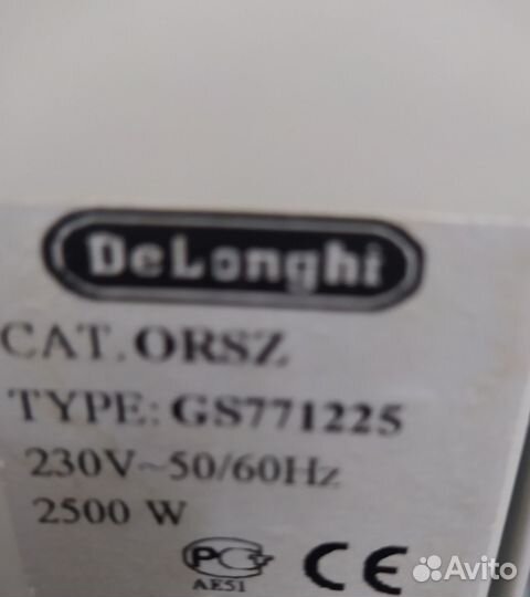 Масляный радиатор Delonghi. GS771225