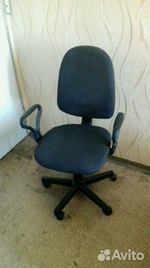 Стул офисный