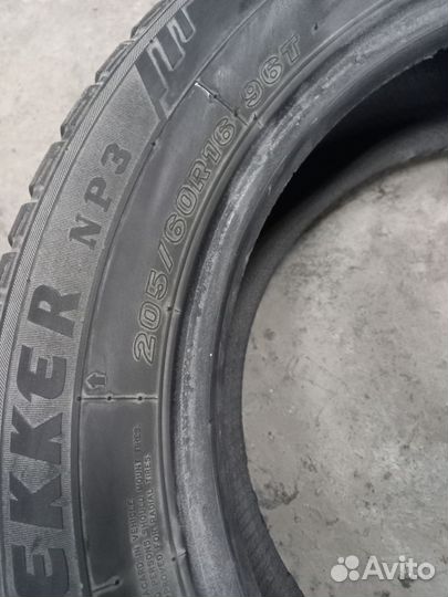 Maxxis CS-735 205/60 R16